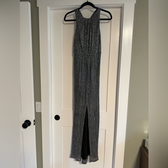 Halston Heritage SLEEVELESS METALLIC MESH GOWN IN ANTIQUE SILVER - Picture 7 of 7